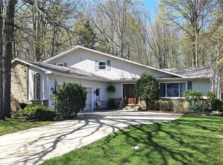 14296 Wilma Dr, Strongsville, OH 44136