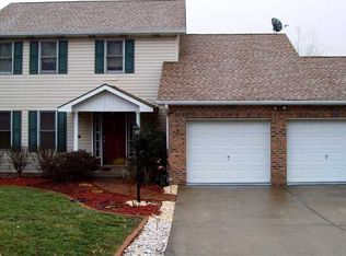 22 Brattleboro Dr, Greensburg, PA 15601