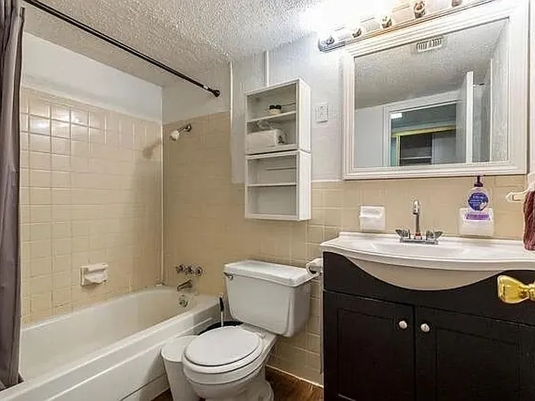 1800 Lavaca St #105 — Photo 4