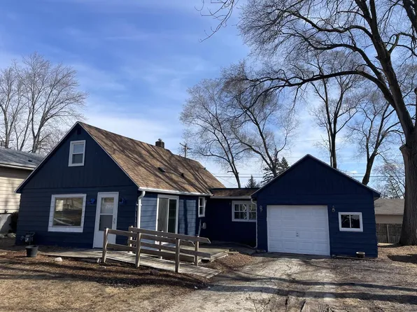 1420 South 167th STREET, New Berlin, WI 53151