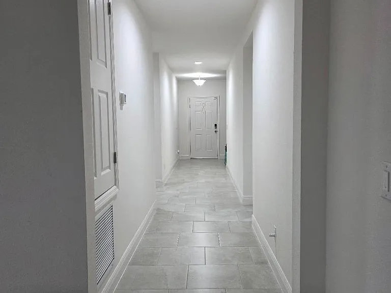 260 Hamlet Loop — Photo 3