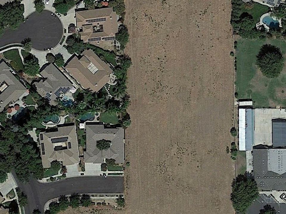 1st image of 587 W Nees Ave