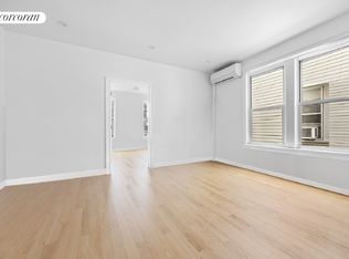 145 Minna St #1F, Brooklyn, NY 11218