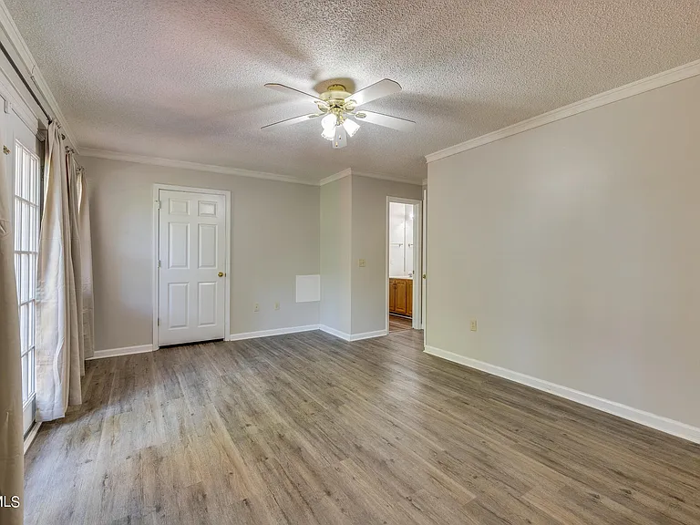 3711 Apple Grove Cir — Photo 11
