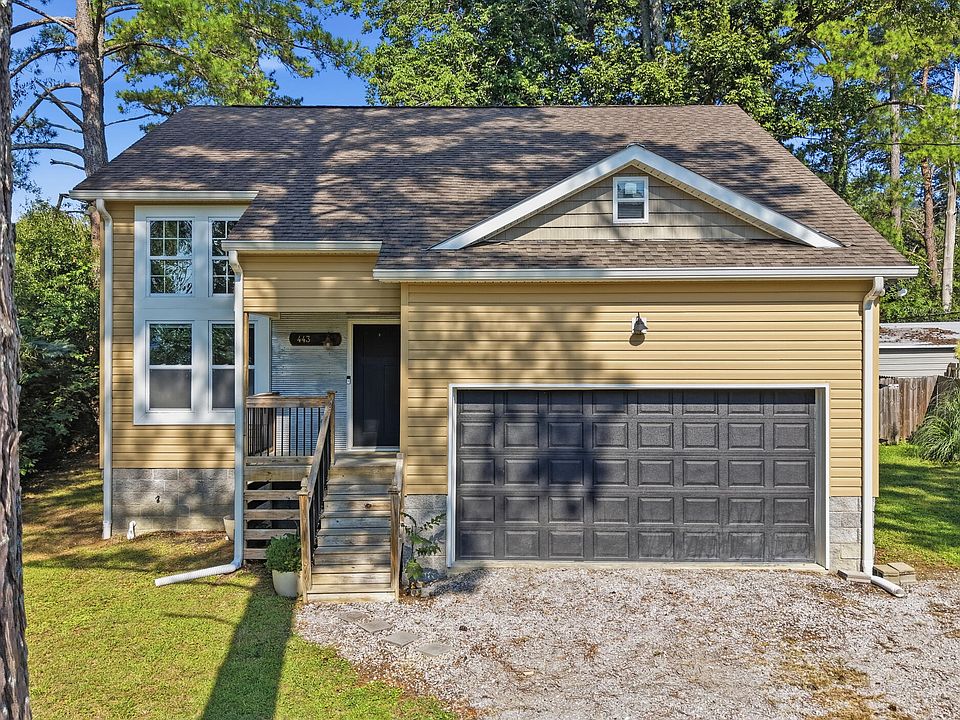 1st image of 443 Poplar St