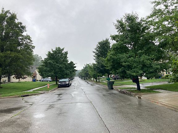 4th image of 3145 Cumberland Woods Dr