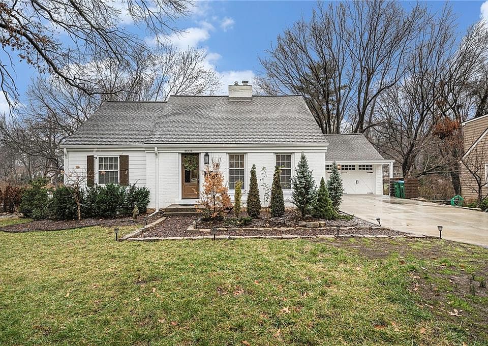 8004 Lee Blvd, Leawood, KS 66206 | Zillow