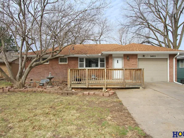 1611 N 60th St, Lincoln, NE 68505