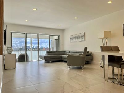 18901 NE 14th Ave APT 301, Miami, FL, 33179