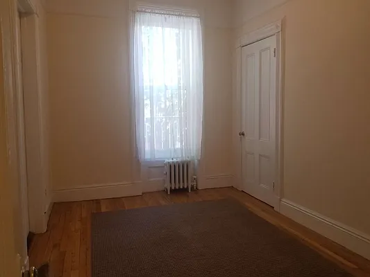 Rented by Frank Valvo Real Estate | media 7