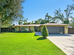 2474 King Arthurs Ct, Fort Myers, FL 33912