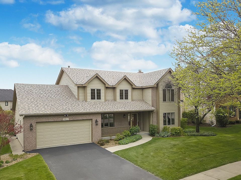 1st image of 3911 Parador Dr