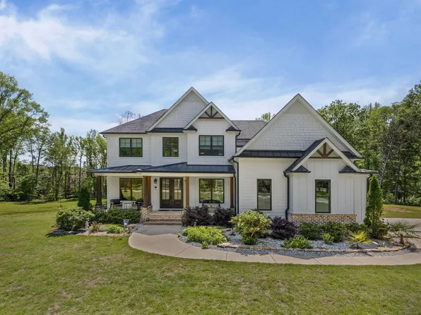 580 Brown Kennedy Rd, Woodruff, SC 29388