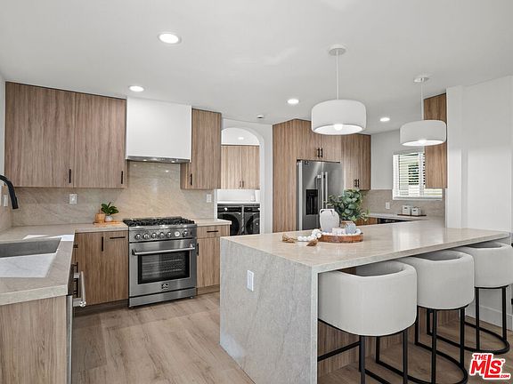 2nd image of 4151 W 63rd St