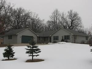 1st image of 1134 Greenway Ln