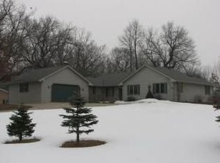 1134 Greenway Ln, West Bend, WI 53090