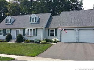 270 Timber Ridge Rd, Middletown, CT 06457