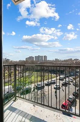 Rented by REAL New York | media 40