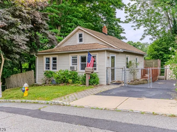 63 George St, Rockaway Boro, NJ 07866