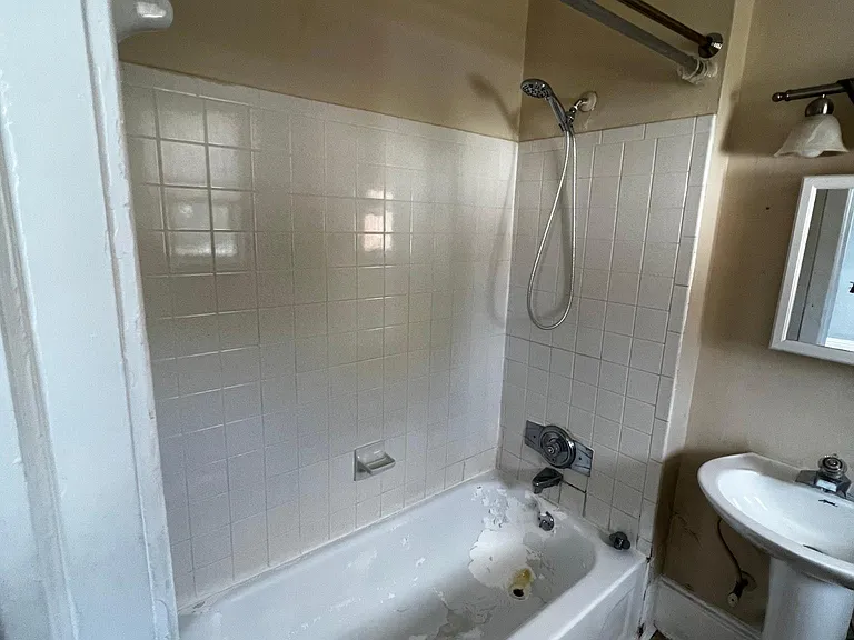 378 Elm Ave SW #12 — Photo 12