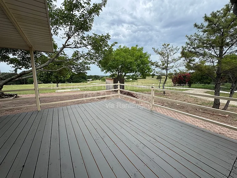 197 Private Road 4652 — Photo 13