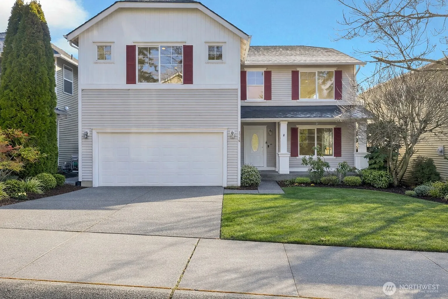 1716 250th Court SE photo 1