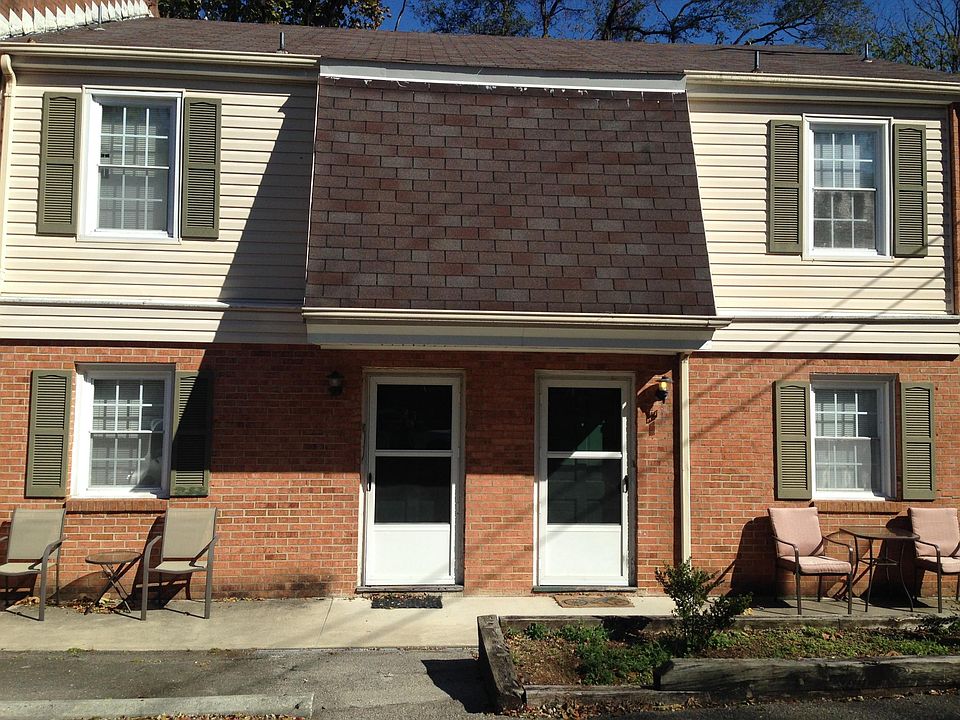 2nd image of 6125 Darby Cir APT 1