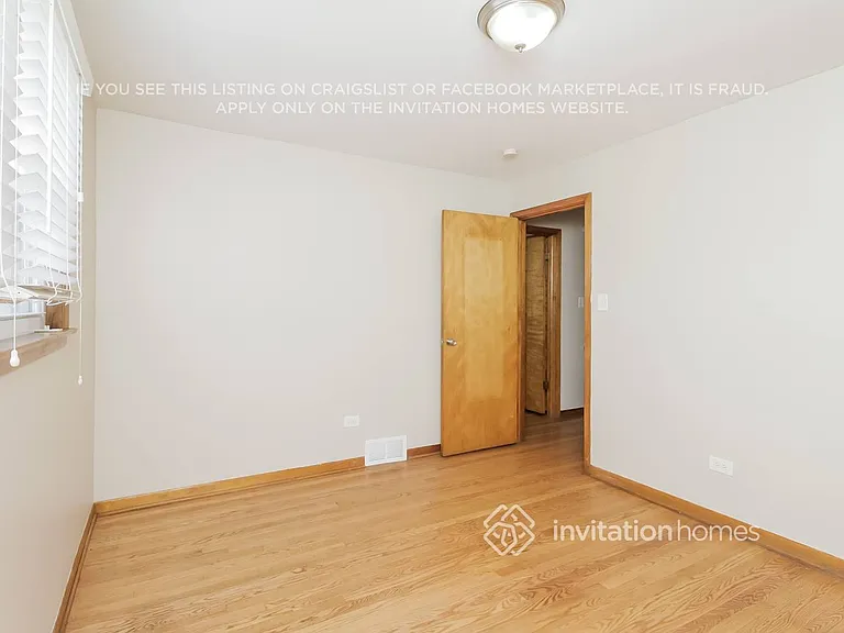 8009 Natchez Ave — Photo 11