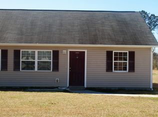 586 Haws Run Rd APT 10, Jacksonville, NC 28540