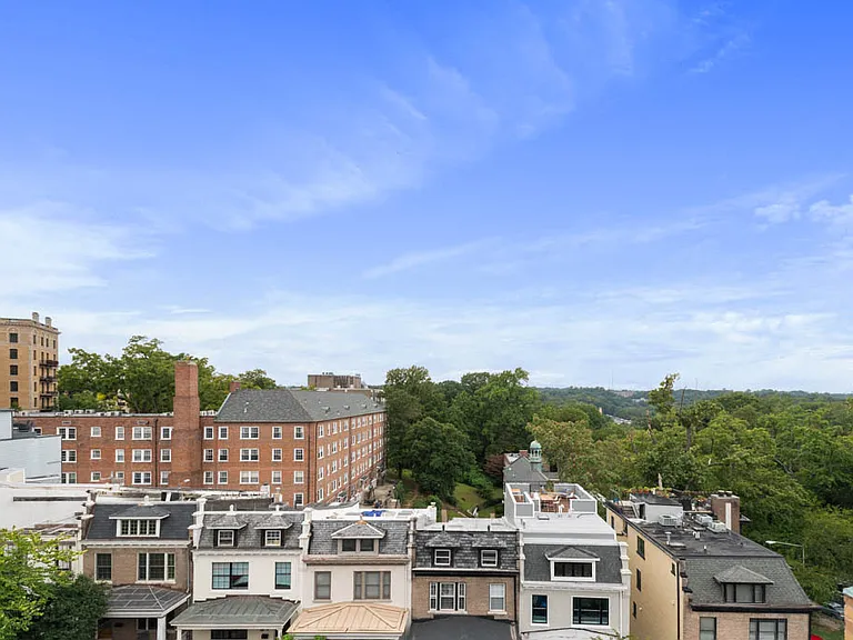 Enjoy the sights of DC from the rooftop