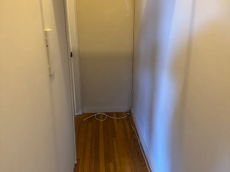 970 Bay St #2 — Photo 6