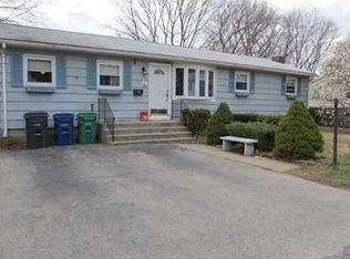 365 Ring Ave, Warwick, RI 02888