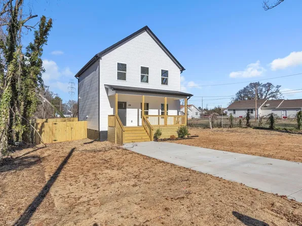 270 Weeping Oak Dr, Spartanburg, SC 29303
