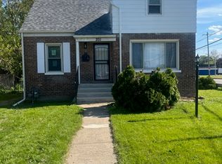 201 E 140th Pl, Dolton, IL 60419