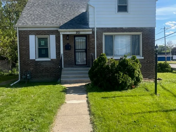 201 E 140th Pl, Dolton, IL 60419
