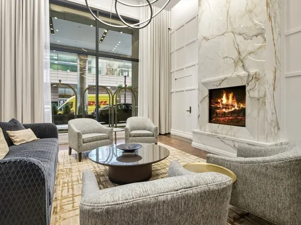 1 Avery St APT 18A, Boston, MA 02111