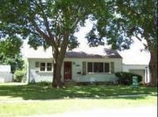 312 N Aldine Ave, Elgin, IL 60123