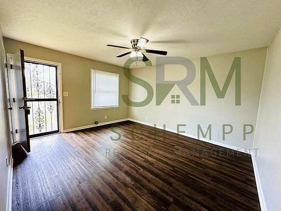 2nd image of 5616 Lagoona Dr
