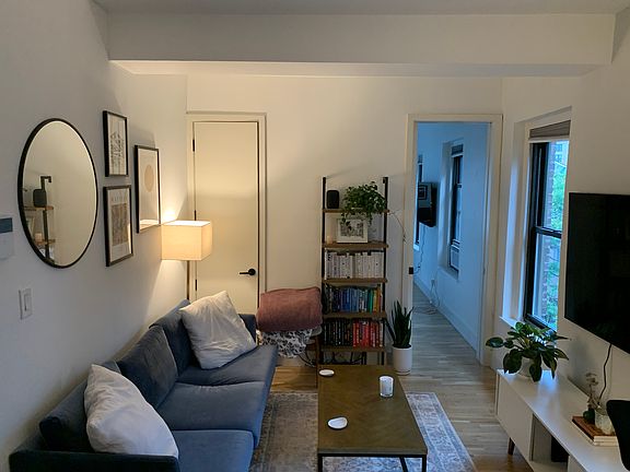 4th image of 35 Bedford St APT 24