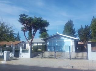12189 Claretta St, Sylmar, CA 91342