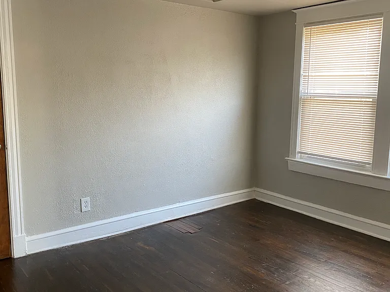 3634 Forest Ave #3N — Photo 7