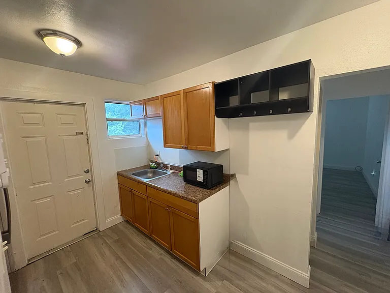 834 School St #2 — Photo 6