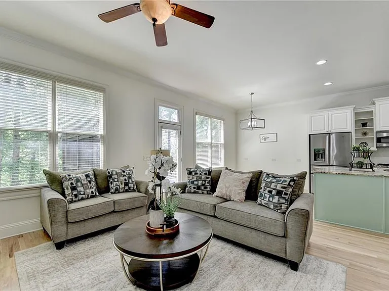 6961 Fellowship Ln — Photo 25