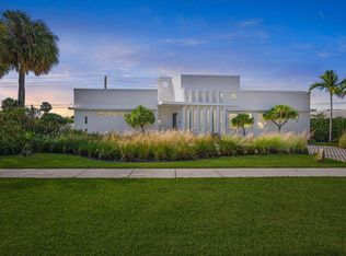 3755 NE 6th Dr, Boca Raton, FL 33431