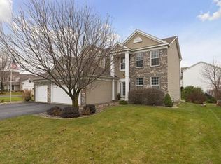 962 Lake Ridge Dr, Woodbury, MN 55129