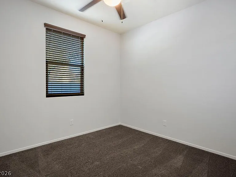 4032 Little Bay Ave — Photo 9