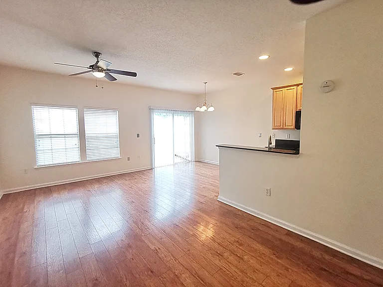 1609 Landau Rd — Photo 2