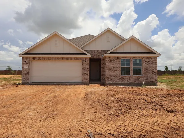 2203 Lone Bronco Blvd, Rosenberg, TX 77471