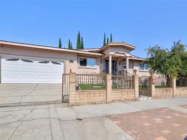 6415 Varna Ave, Van Nuys, CA 91401