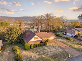 179 S Mission Ridge Dr, Rossville, GA 30741